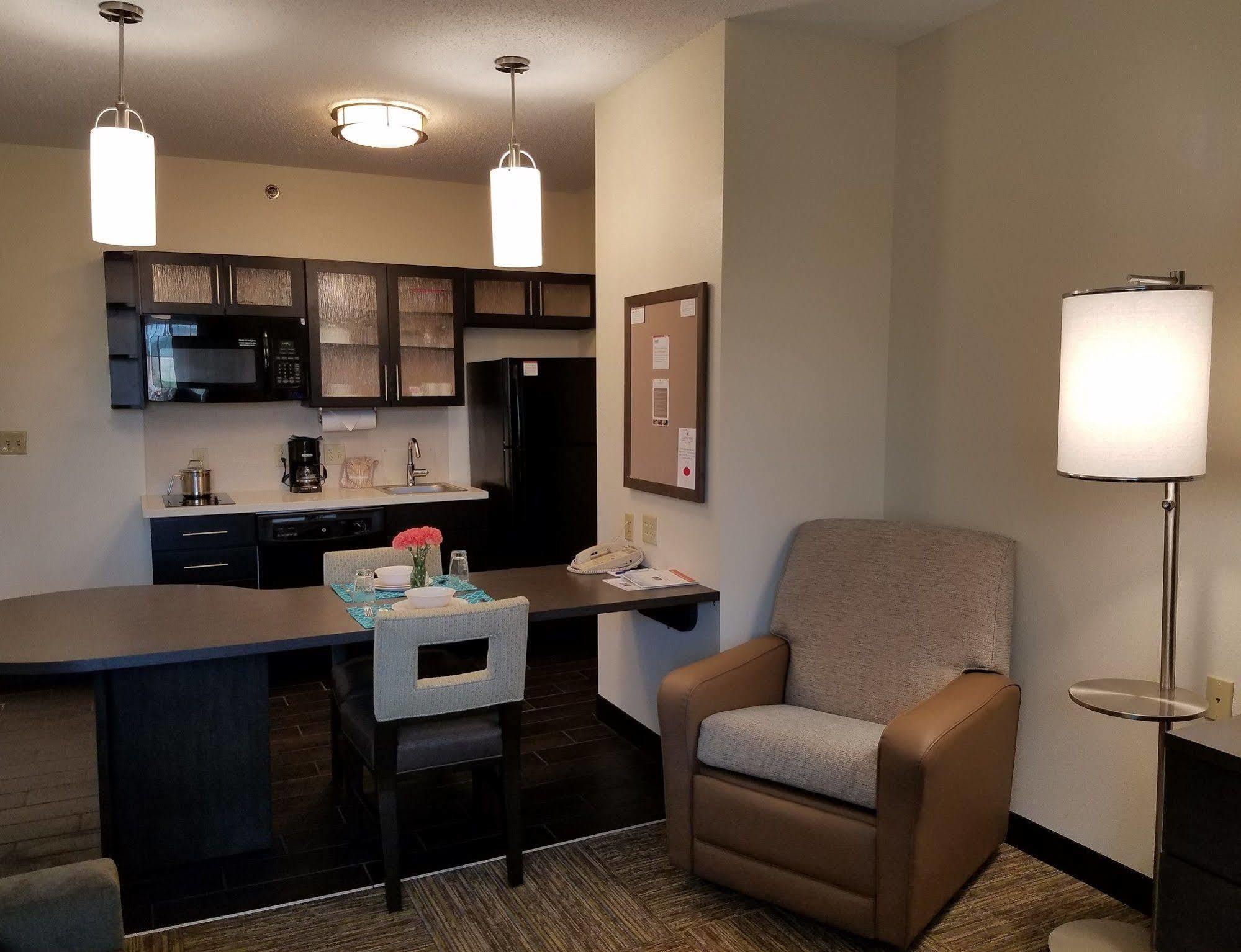 Candlewood Suites - East Syracuse - Carrier Circle By Ihg Exterior photo